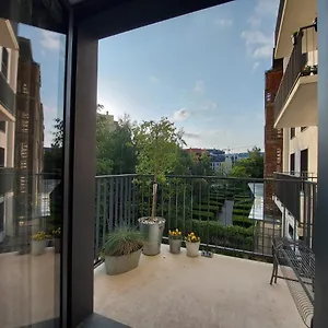 https://apartment-ksiecia-witolda-43.hotelswroclaw.com